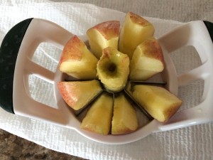 Do you have one of these apple corer dividers? So easy to use! 